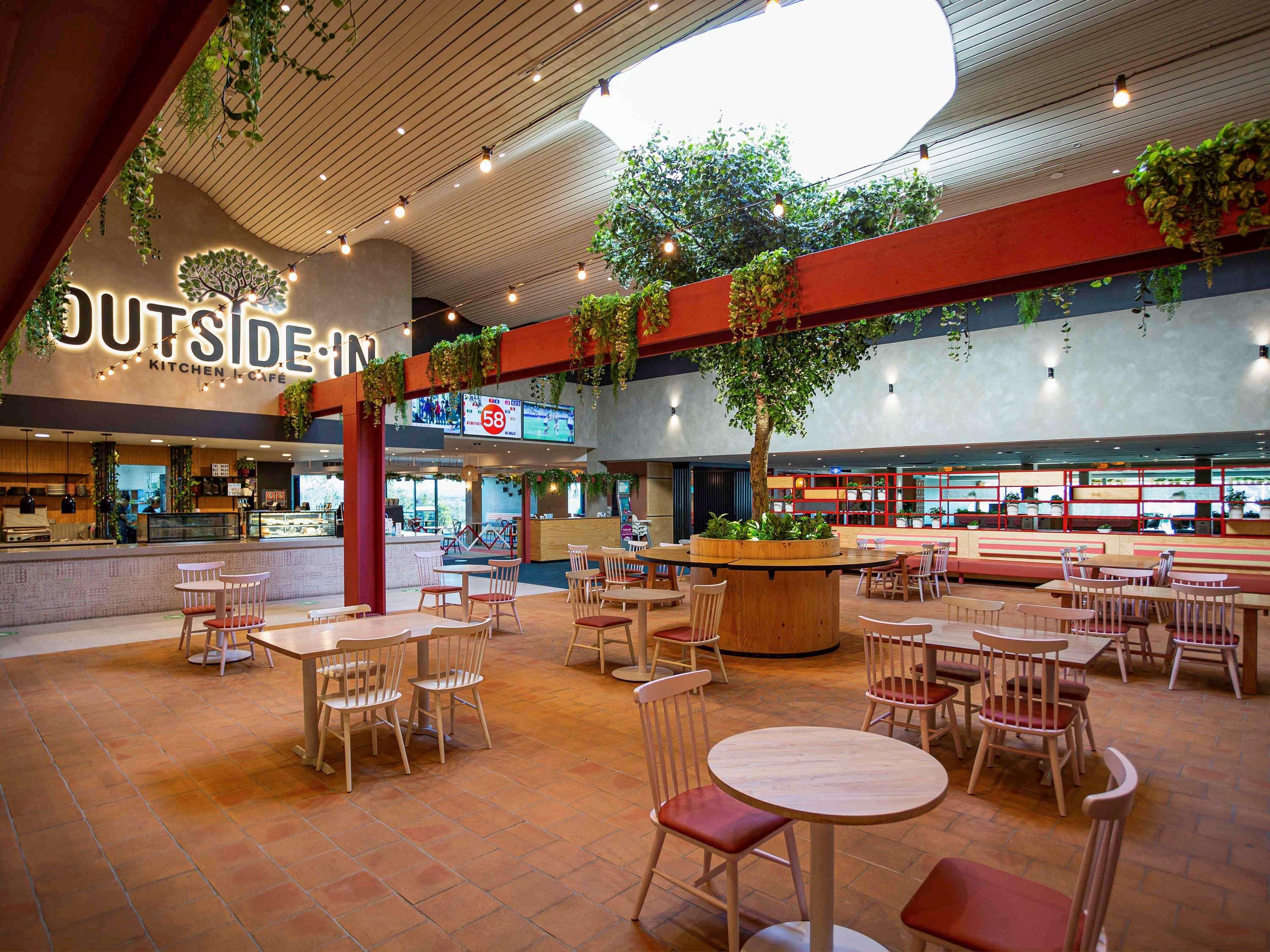 Ibis Styles The Entrance Hotel Exterior photo